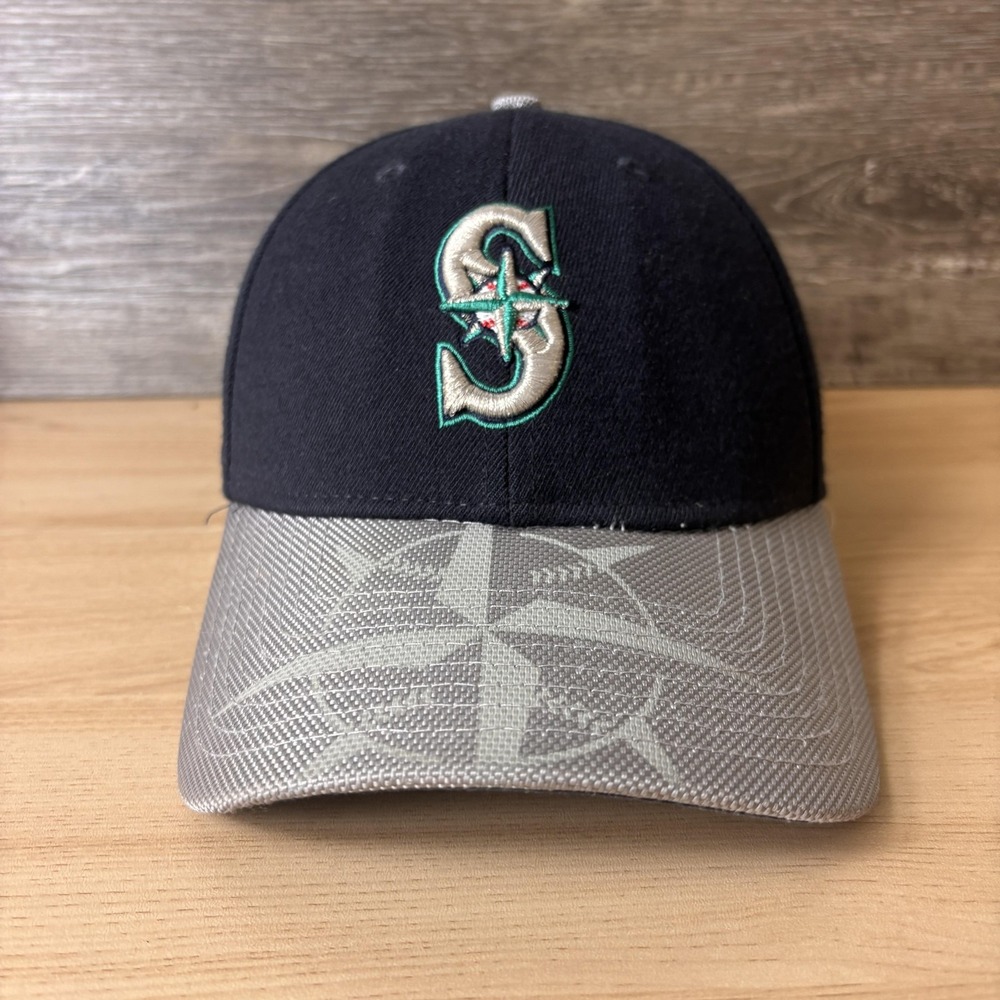 Seattle Mariners Hat Cap Fitted Mens Medium MLB Baseball 39THIRTY New Era